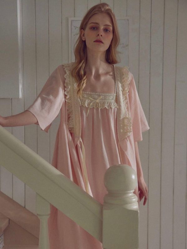 BALCONY 奢華蕾絲睡袍  80支棉 