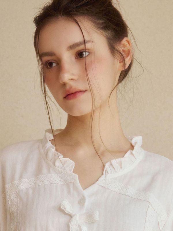 LUNALUZ 純棉混紡蕾絲睡衣套裝｜白色極光 