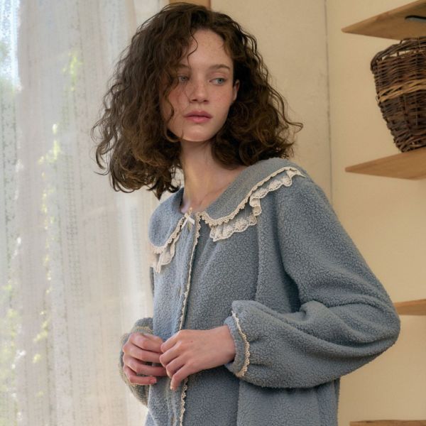 ULLALA 柔霧靜藍珊瑚絨睡衣套裝 