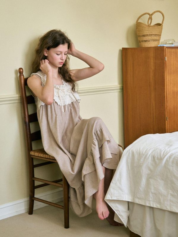 ULLALA  南方寓所 睡衣洋裝｜燕麥米 26S 