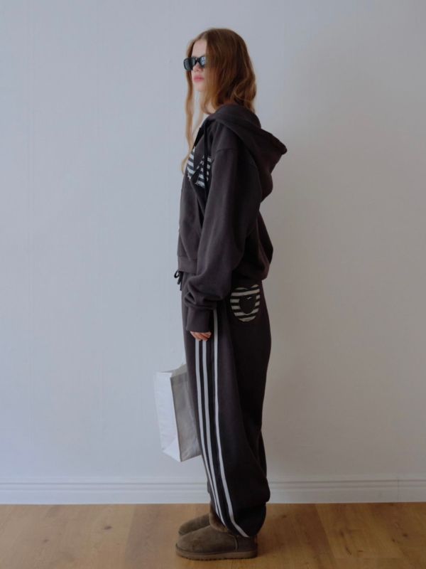 MMOM Cozy Heart 拼接連帽家居服外套｜石墨炭 