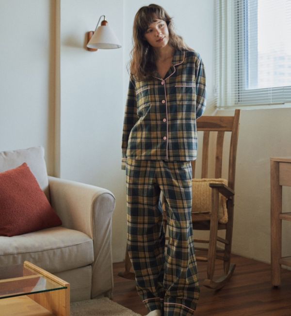 ULLALA 霧粉綠格紋睡衣套裝 