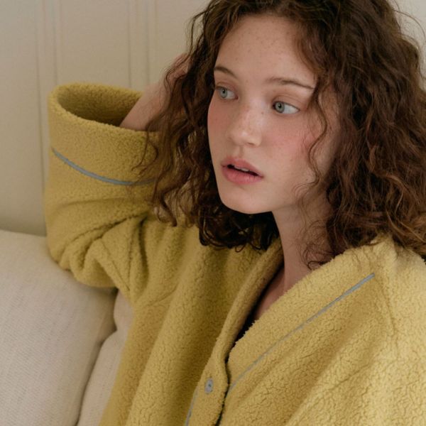 ULLALA 檸檬晨光珊瑚絨睡衣套裝 