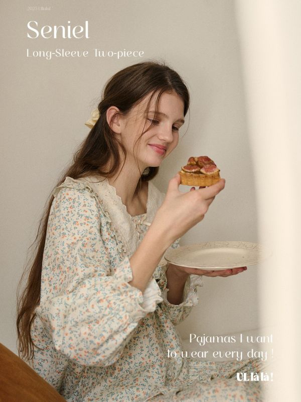 ULLALA 安靜花室睡衣洋裝 