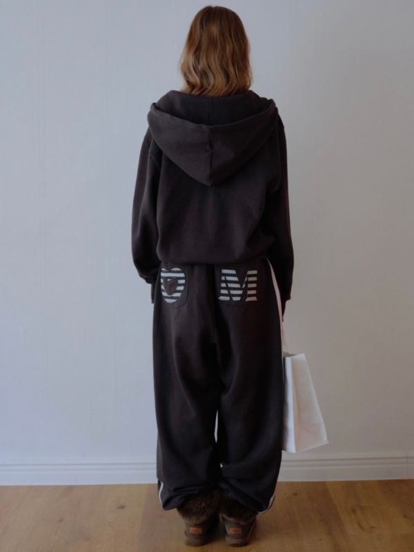 MMOM Cozy Heart 拼接連帽家居服外套｜石墨炭 