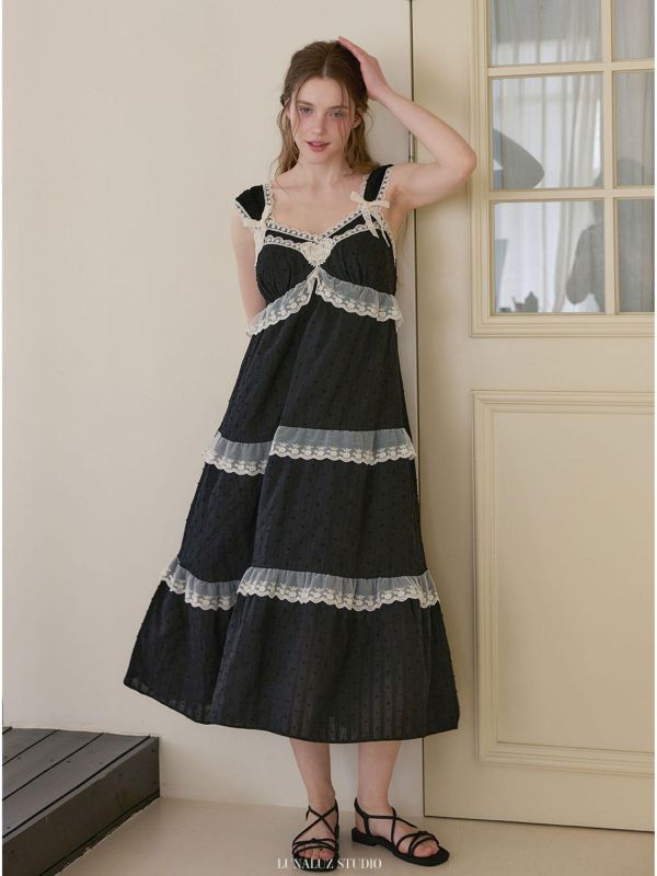 LUNALUZ 蕾絲睡衣洋裝｜Bra內襯・黑色 26S 