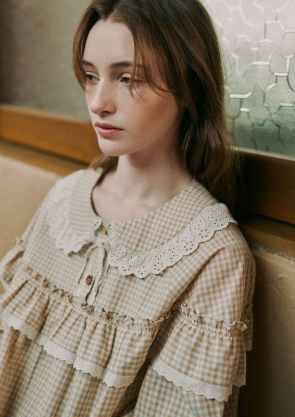 ULLALA 米色晨曦格調睡衣套裝 