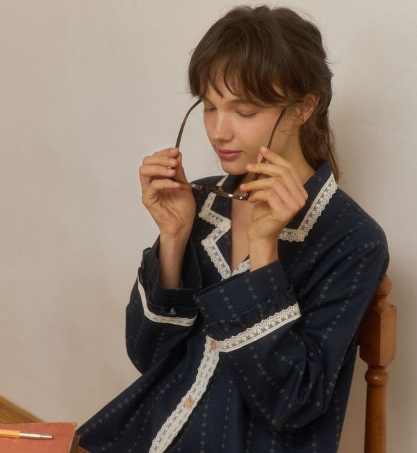 ULLALA 靛藍夜讀蕾絲睡衣套裝 