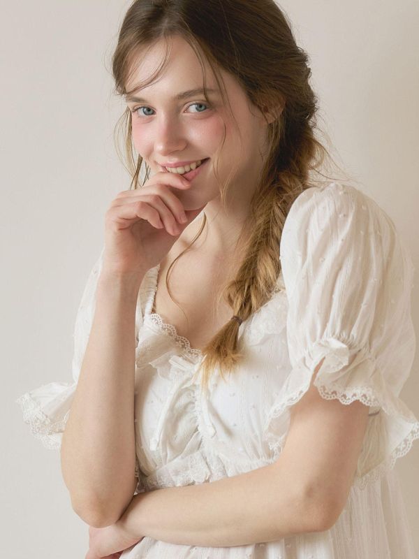 LUNALUZ 立體織紋蕾絲睡衣洋裝｜內襯Bra・純淨白 26S 