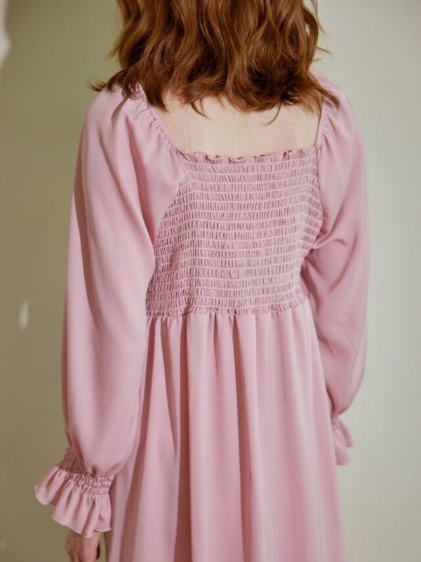 BALCONY 浪漫柔美粉色睡衣洋裝 