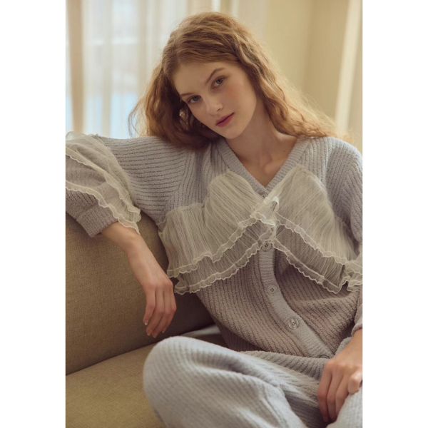 韓國 蕾絲拼接柔軟睡衣套裝 