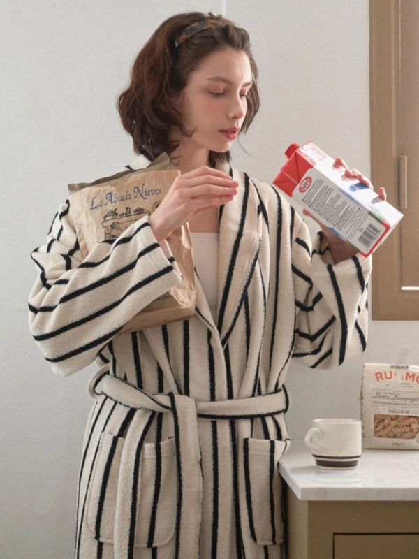 VIVIHOME  Rêve en Lumière Robe｜晨光之夢條紋睡袍 