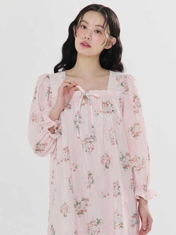 BALCONY 柔軟親膚雙層棉紗長袖睡裙 粉色 