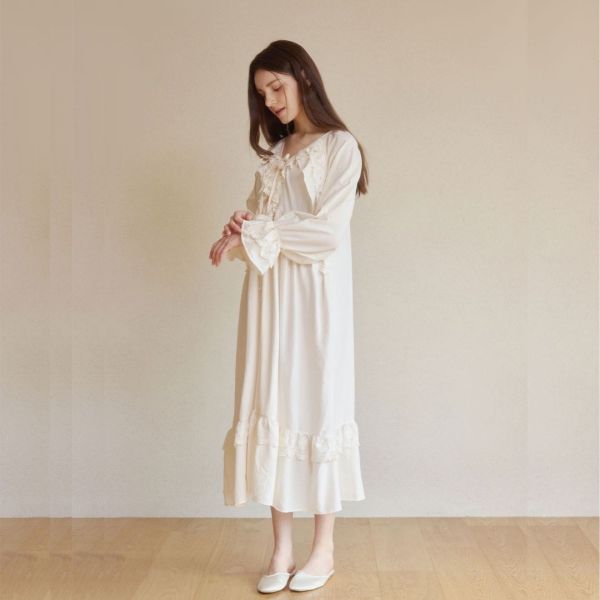LUNALUZ 奶油香頌蕾絲綁帶睡衣洋裝 