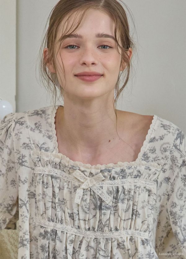 LUNALUZ 復古朱依紋雅緻灰睡衣套裝 