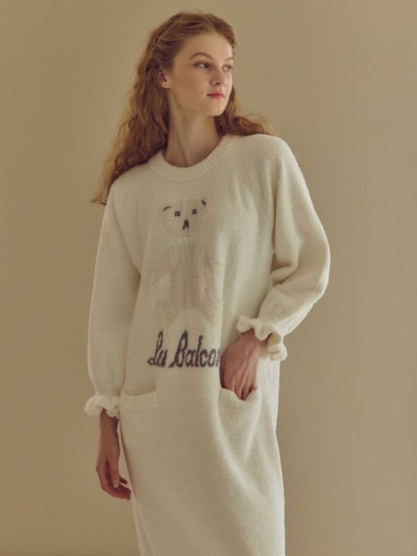 BALCONY 圍巾小熊針織睡衣洋裝 