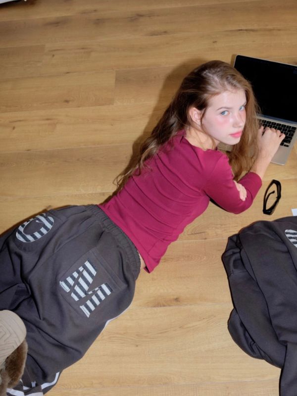 MMOM Cozy Heart 拼接寬版家居褲｜石墨炭 