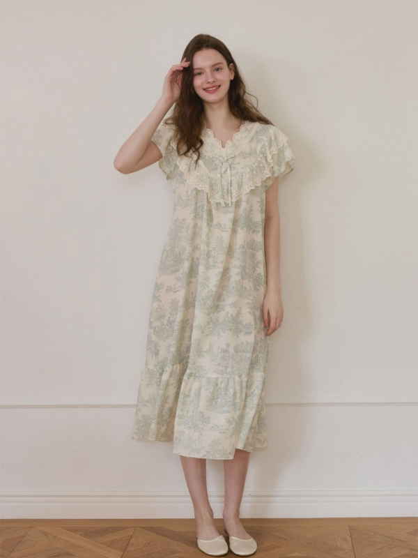 LUNALUZ 朱依紋奢華蕾絲睡衣 