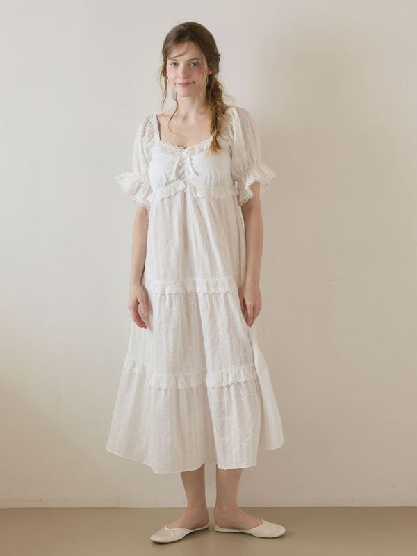 LUNALUZ 立體織紋蕾絲睡衣洋裝｜內襯Bra・純淨白 26S 