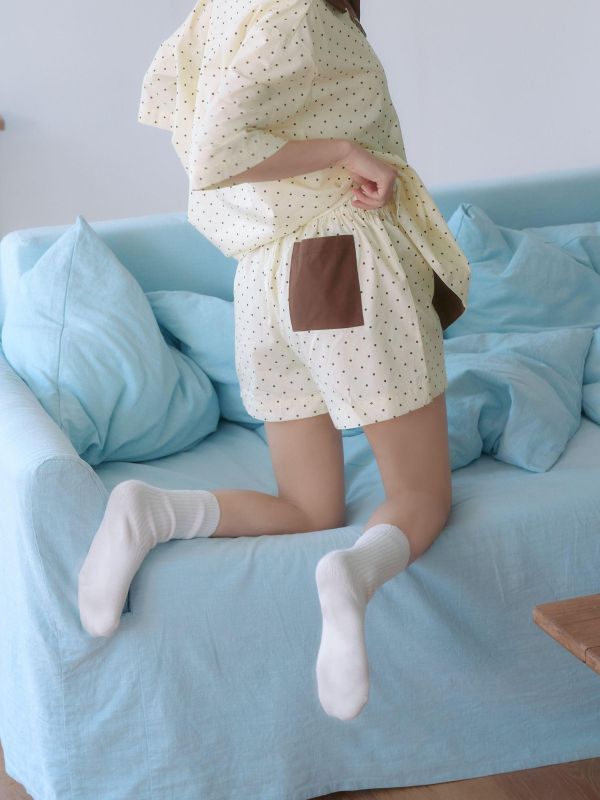 MMOM 淺黃波點睡衣套裝｜100%純棉・限量系列 