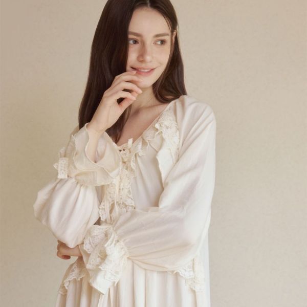 LUNALUZ 奶油香頌蕾絲綁帶睡衣洋裝 