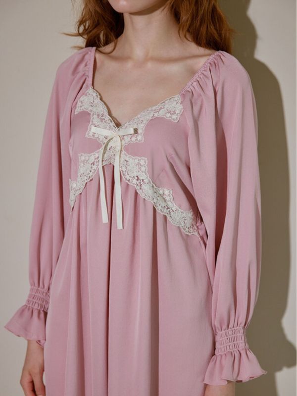 BALCONY 浪漫柔美粉色睡衣洋裝 