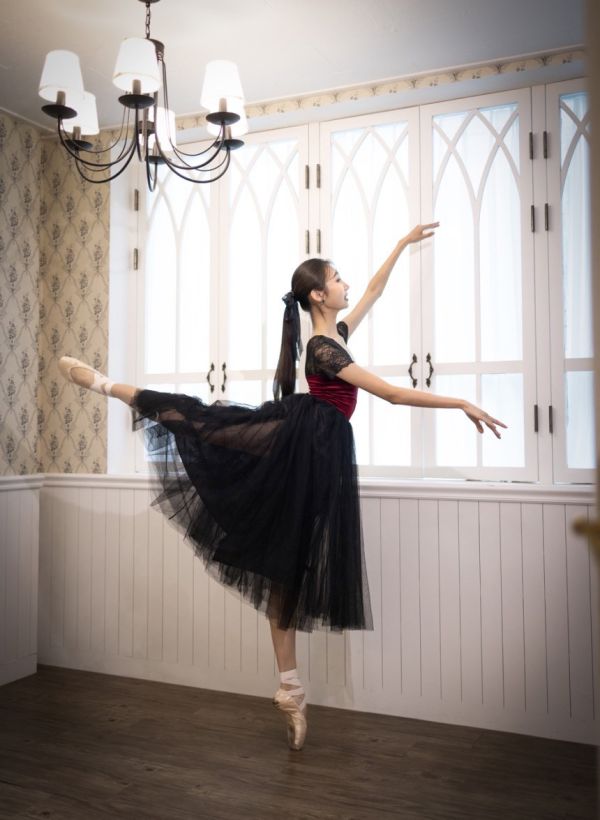 韓國iilaire - Clare velvet Wine短袖舞衣 