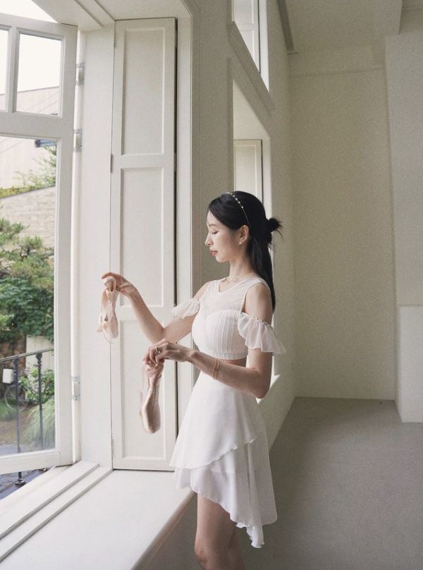 韓國Lenique - New Angela上衣+短褲 