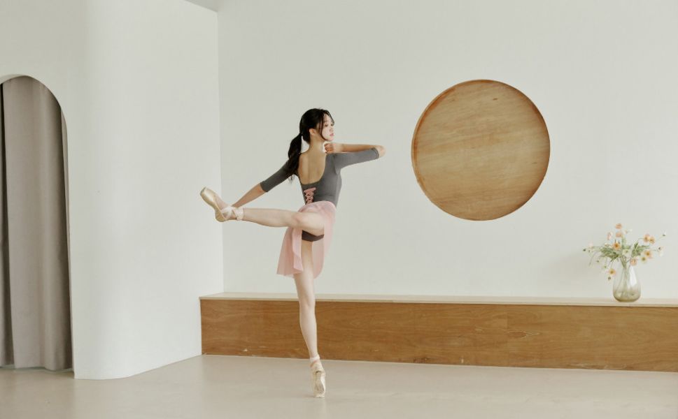 韓國Entrechat - 吉賽兒長袖舞衣 (Charcoal & Pink) 