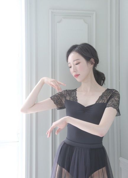 韓國iilaire - Clare短袖舞衣 (五色) 