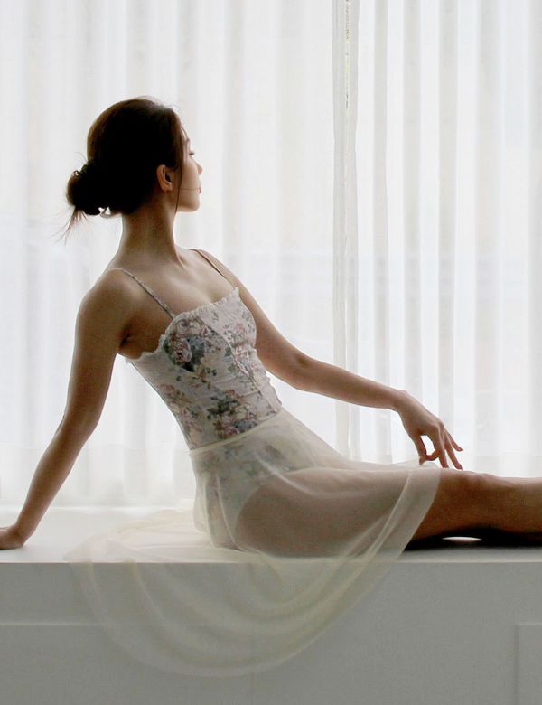 韓國Soulier Rouge - Bloom細肩帶舞衣 (兩色) 