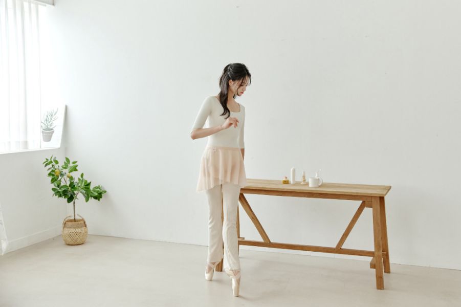 韓國Entrechat - 吉賽兒長袖舞衣 (Ivory & Peach) 