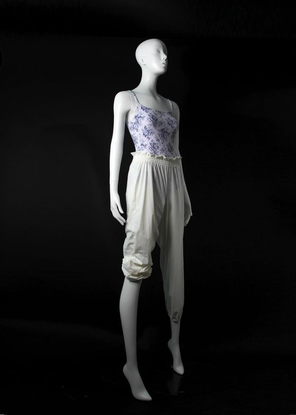 韓國LEVDANCE - Laura排汗長褲 (CREAM) 로라 웜업 팬츠 