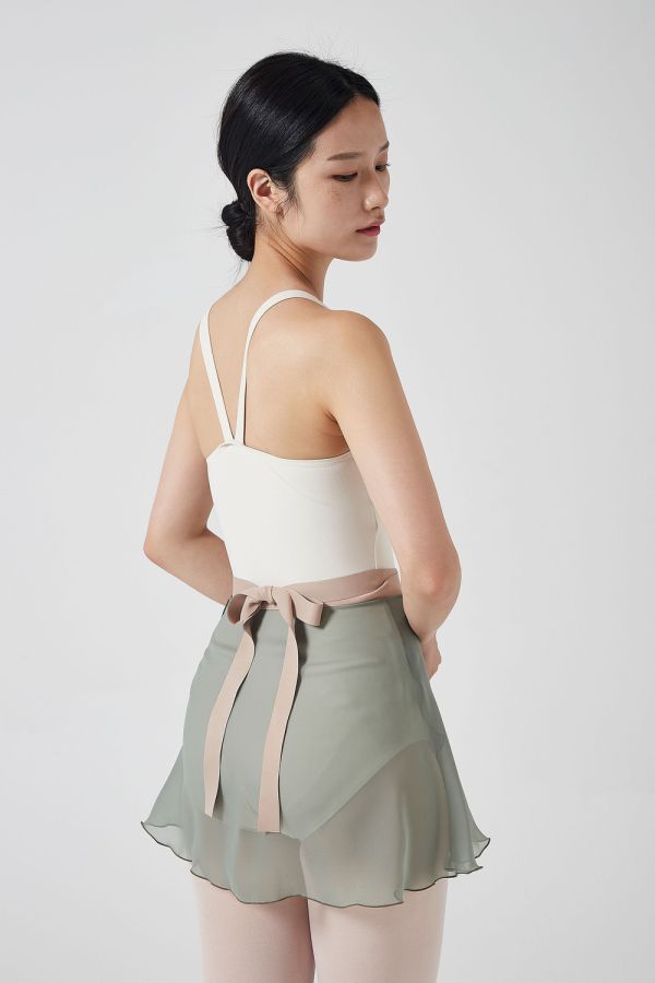 韓國Ballessimo - V Back Strap舞衣 (兩色) V-백 