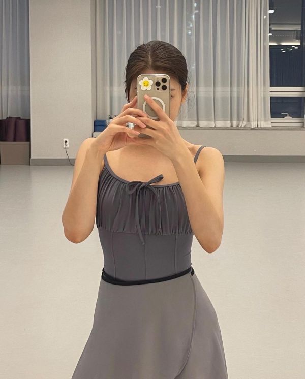 韓國Bonanza - Independence吊帶碳灰舞衣 (스텔라) 