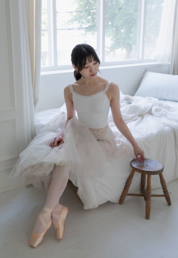 韓國LucyAlice - Frill吊帶舞衣 (兩色) 