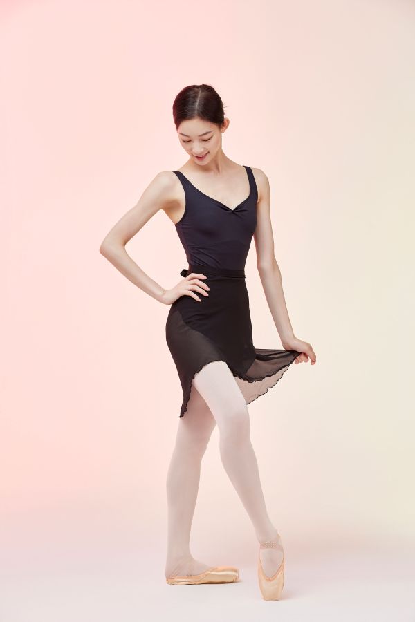 韓國Ballessimo - Pinched Black舞衣 