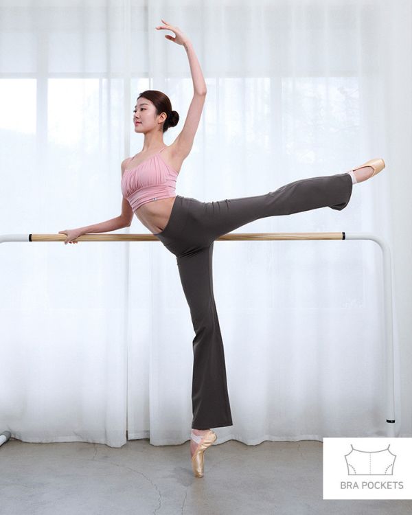 韓國messiah - Ella Shirring舞蹈上衣 (兩色) 