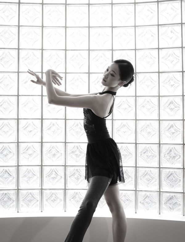 韓國iilaire - Eline Black舞衣 