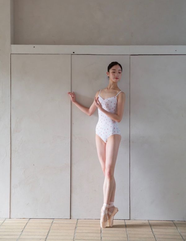 韓國BBP Roject - Benjamin Flower舞衣 