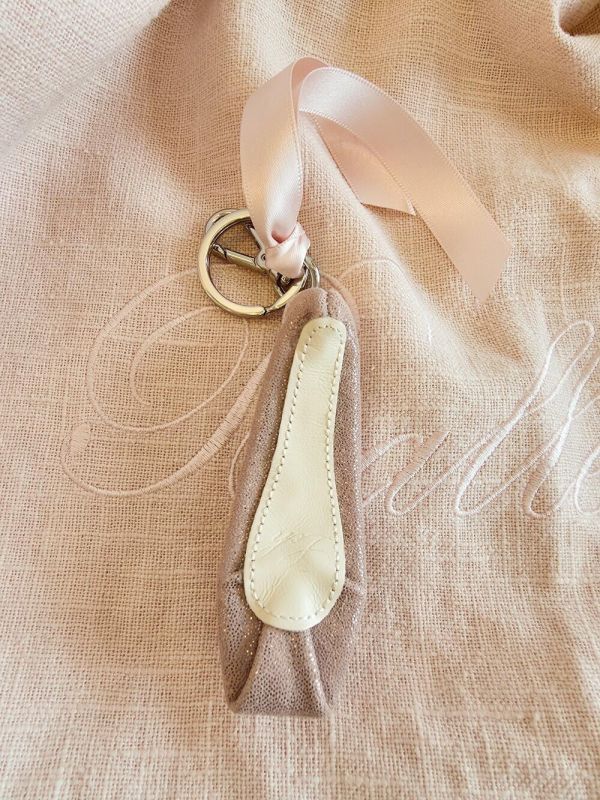 韓國Leh - 經典款羊皮小硬鞋吊飾 (Rose peal pink) 