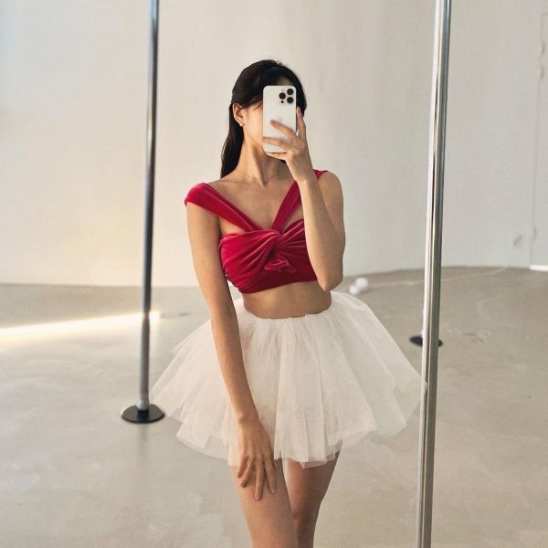 韓國Lenique - Two Shoulder Ribbon鋼管上衣+短褲 (Hot Pink) 