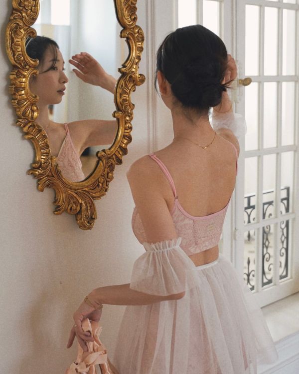 韓國Lenique - Etruah lace Pink鋼管舞衣 (上衣+短褲) 