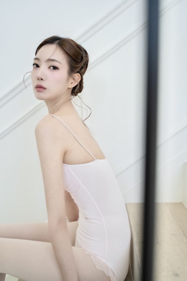 韓國Ode on tutu - ODE施華洛世奇水鑽舞衣 