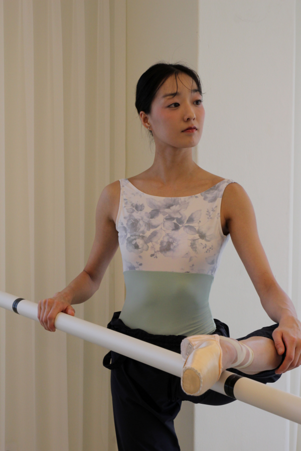 韓國LEVDANCE - Louise boatneck舞衣 (兩色) 루이즈 