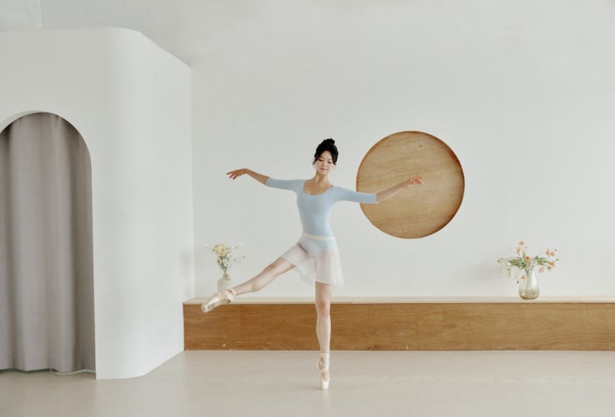 韓國Entrechat - 吉賽兒長袖舞衣 (Sky Blue & White) 