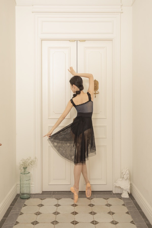 韓國iilaire - Rosely Blue舞衣 