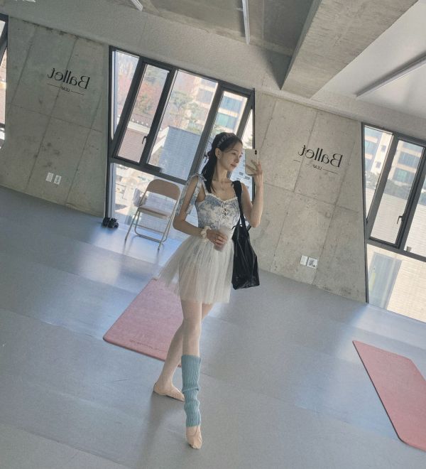 韓國Lenique - Ameli鋼管&芭蕾舞衣 (Blue) 