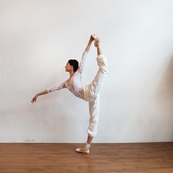 韓國LEVDANCE - Laura排汗長褲 (CREAM) 로라 웜업 팬츠 