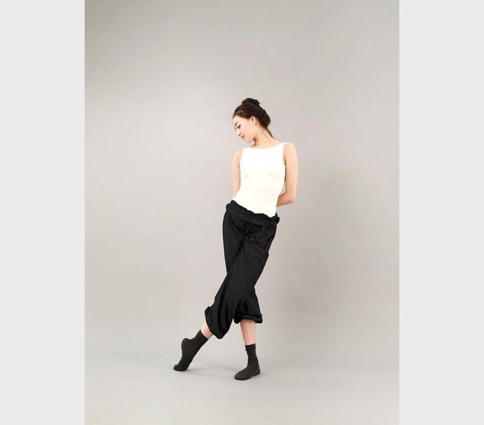 韓國LEVDANCE - Laura排汗長褲 (JET BLACK) 로라 웜업 팬츠 